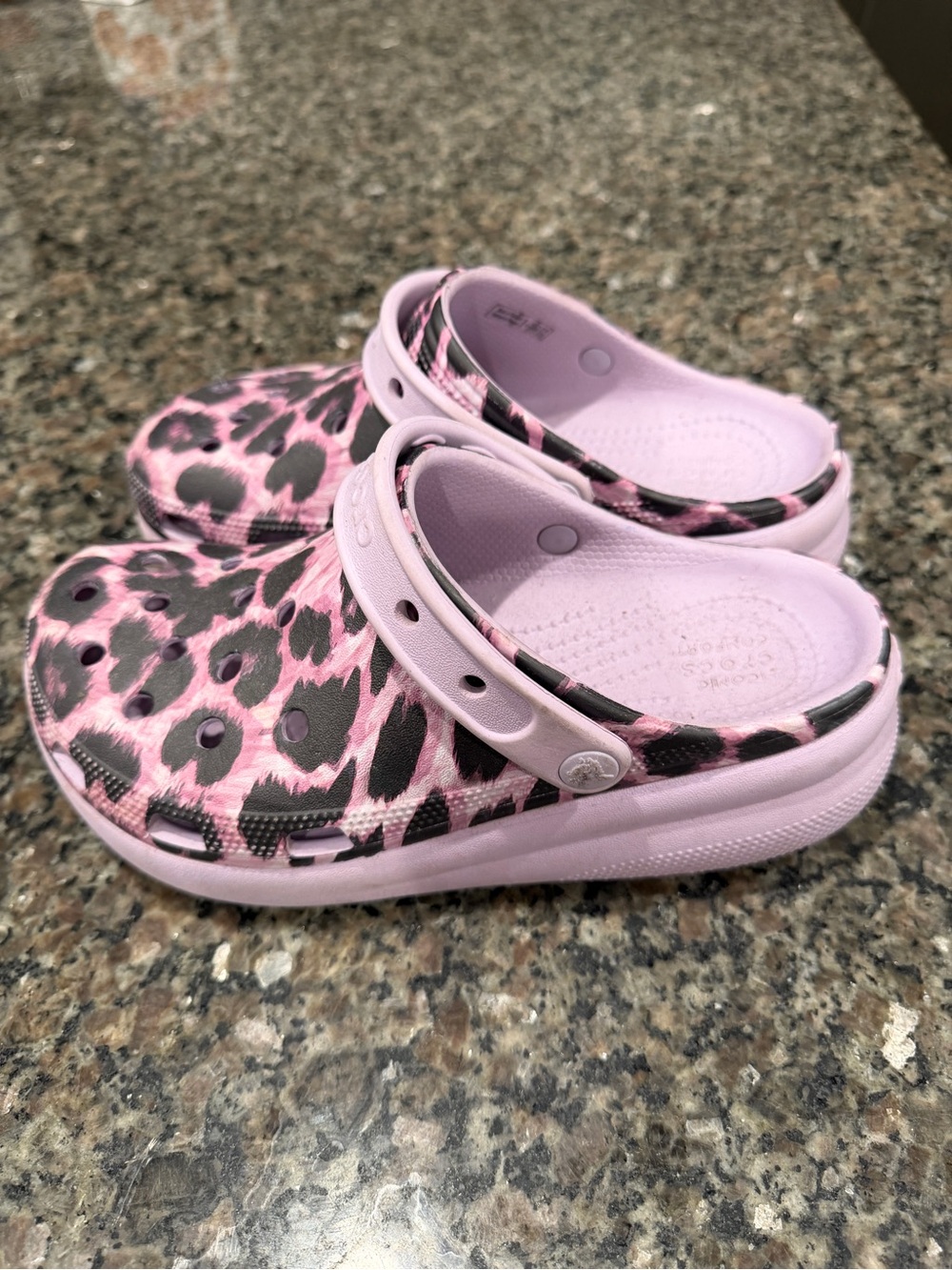 CROCS Kids Pink Leopard-Print Clog Sandals